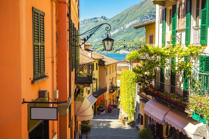 Picturesque and colourful old town street in Bellagio, Lake Como