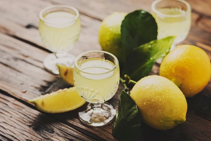 Limoncello with fresh lemons