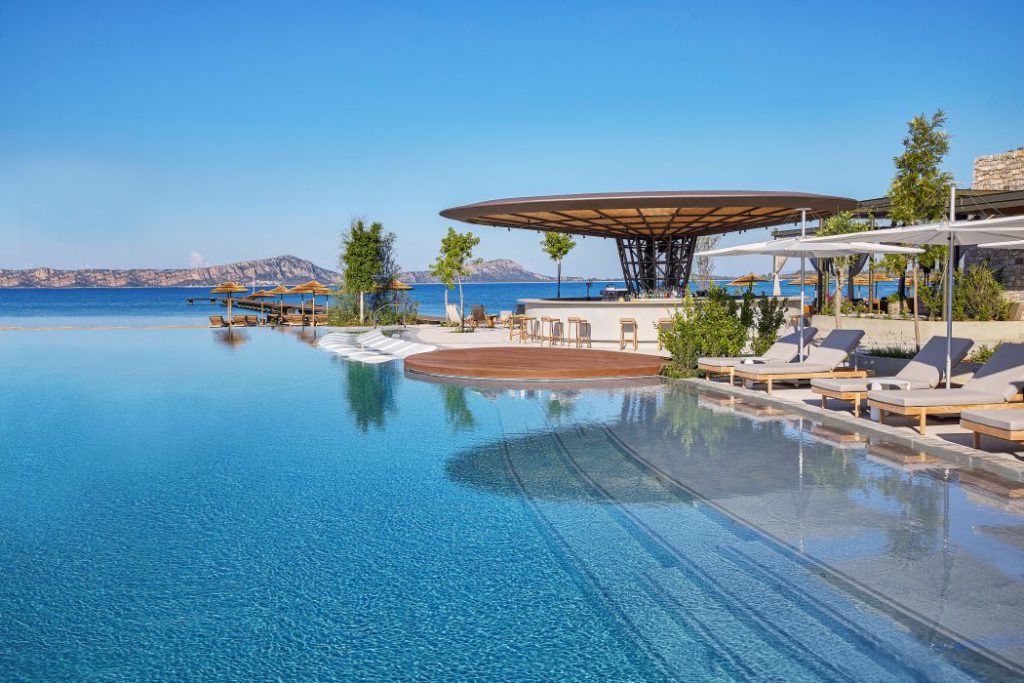 The Westin Costa Navarino Wet Deck