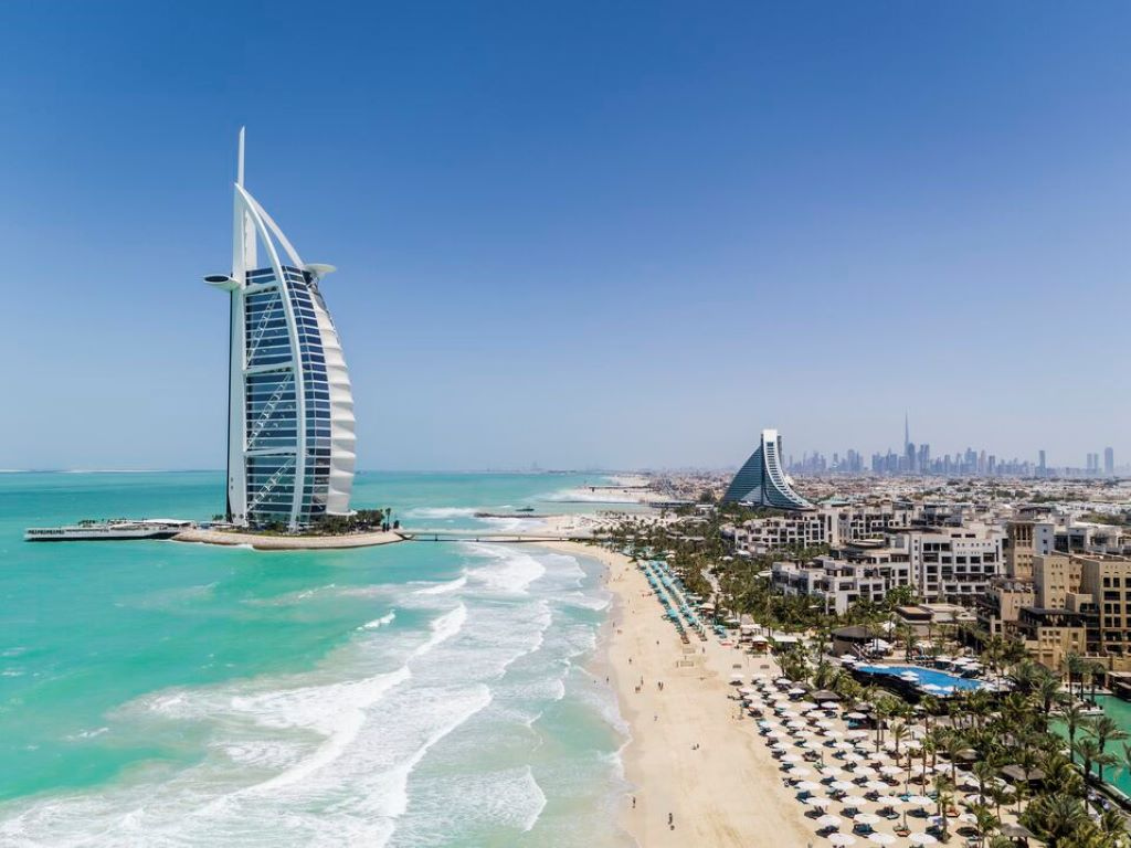 Exterior Burj Al Arab in Dubai.